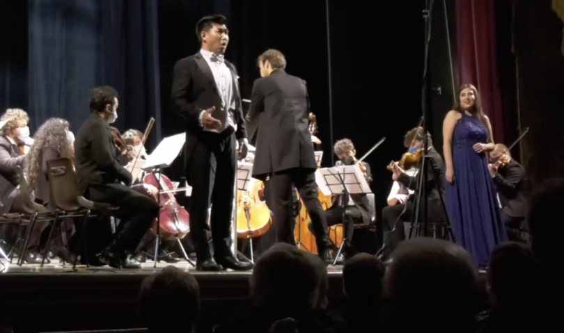 VIDEO - Il “brindisi” della Traviata e gli auguri da “Il Monferrato”